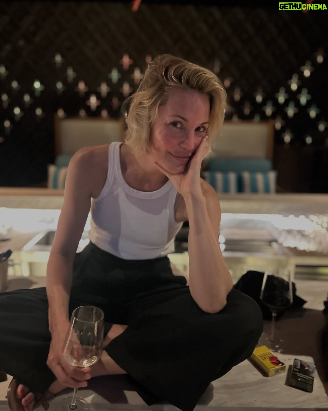 Leslie Bibb - 26.5K Likes - half way through...
another round of
@thewhitelotus #bts...
enjoy episode four and a look
at our time in the land of a thousand smiles...
🪷 @streamonmax @hbo
