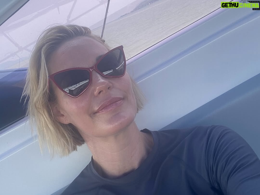 Leslie Bibb - 15.5K Likes - club 🪷...
episode three, week three #bts
@thewhitelotus @streamonmax @hbo
enjoy bbs
🤍