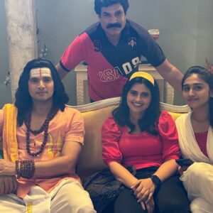 Leslie Tripathy Instagram - Seek your blessings and support my frends as our new film “Mera Bhola hai Bhandari”  released on Ott channels on Shivratri 🧿💖🕉️🦋🎉