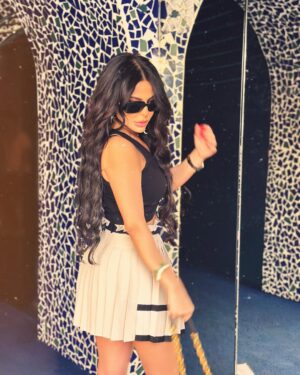Lila Atrash Instagram - بحبكم فرداُ فرداً 🤍🤗