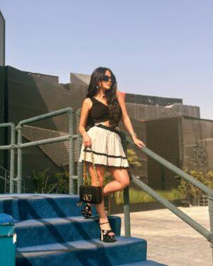 Lila Atrash Instagram - بحبكم فرداُ فرداً 🤍🤗