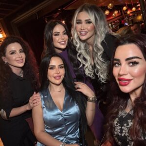 Lila Atrash Instagram - Girls night out 🥰🥰🥰 @asildubai @rixospremiumdubai