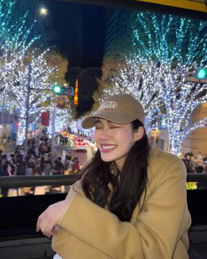LingLing Sirilak Kwong Instagram - Thank you 🤍☁️🍂🎄🥞🍣🍮