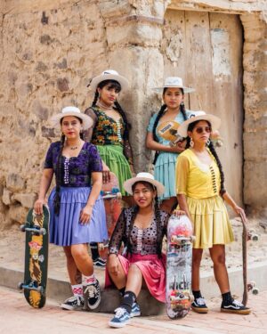 Lizzie Armanto Instagram - @lizziearmanto went down to Cochabamba, Bolivia to spend time with the @ImillaSkate crew, an indigenous skate collective redefining tradition. Wearing polleras and sombreros vallunos, they bring pride, style, and culture to the skate scene. More to come this month from this exciting project!

Photos by: @lapir0