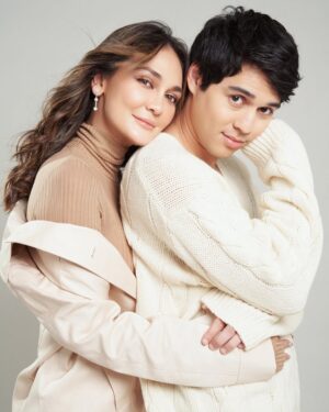 Luna Maya Instagram - My Valentine💖

#STARRING @lunamaya @bouttier_maxime

Photographer @winstongomez #winstongomez 
Mua @bubahalfian 
Stylist @carolinemeliala 
Hair @yezhadjohair 
Studio @11.11studiojakarta 
Outfit @coach @kanmogroup.fashion 
Cc @novarossa211 @denaaalrizky 

#LunaMaya #MaximeBouttier