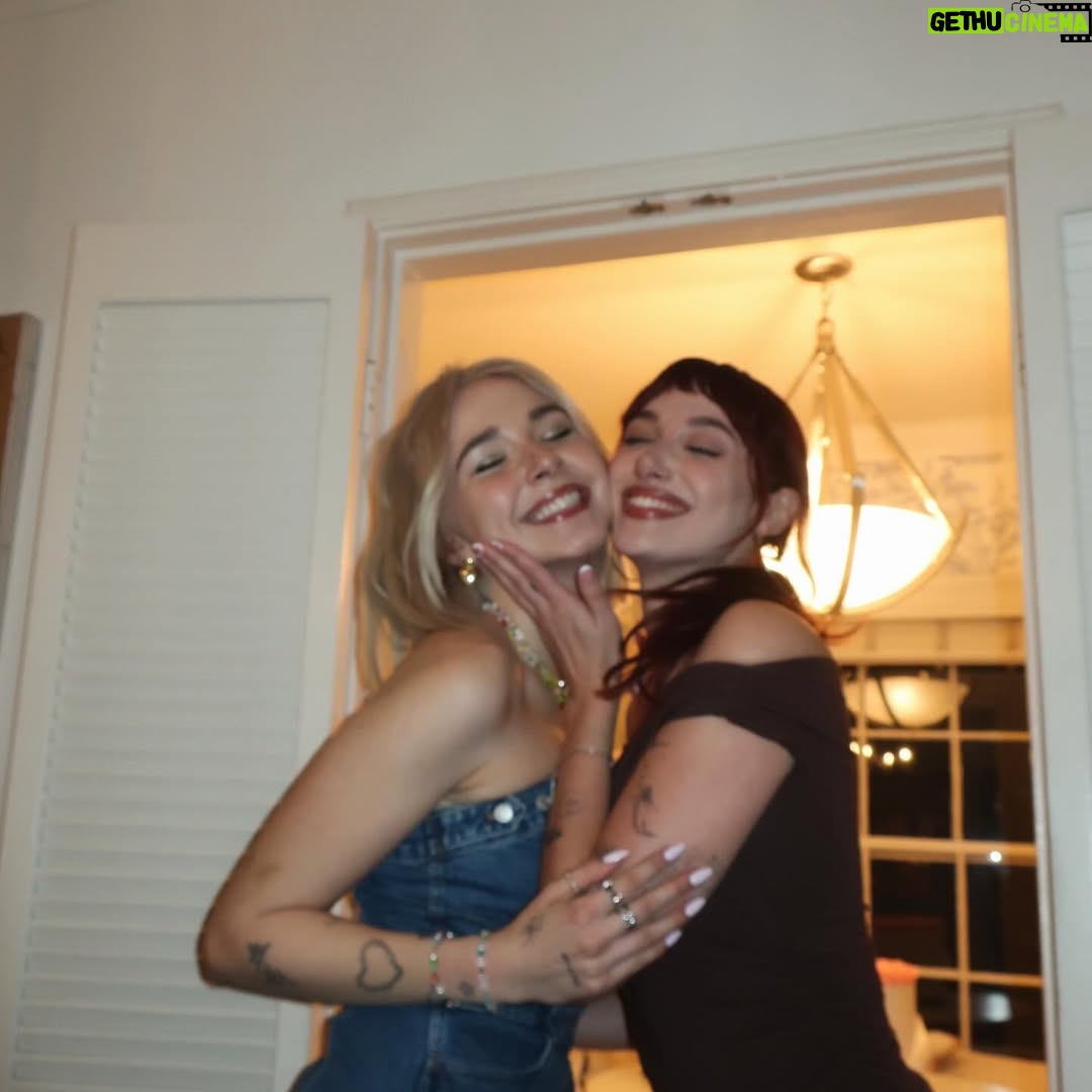 Lydia Night - 23.5K Likes -