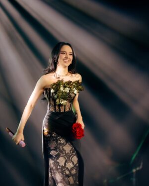 Lyodra Instagram - Lost in ur eyes.

In @jessiegunawanstudio 
Headpiece @rinaldyyunardi