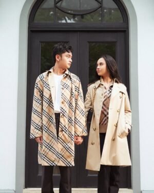 Lyodra Instagram - Two people walking the same roads, at the same pace. Glad it’s you!

#Burberry 

@burberry @winstongomez