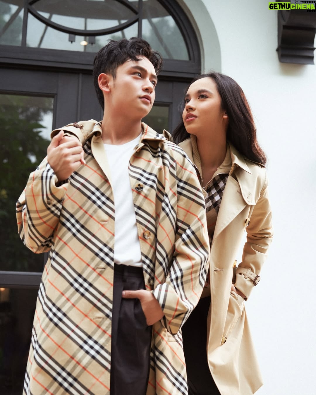 Lyodra - 351.8K Likes - Two people walking the same roads, at the same pace. Glad it’s you!
#Burberry
@burberry @winstongomez
