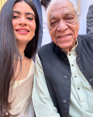 Madiha Iftikhar Instagram - Ghair tonight at 8pm @arydigital.tv 
GHAIR what a beaut project and beautiful people to work with @salmazafar.asim 💕

#madihaiftikhar #ghair #drama #acting #arydigital #photography #reels #fyp #fypシ