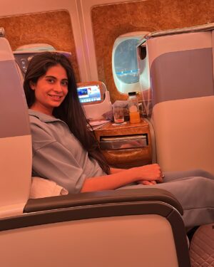 Madiha Iftikhar Instagram - Traveling to Jeddah 💕💕

#madihaiftikhar #saudiarabia #instagood #travel #jeddah #dubai #tiktok #fyp #fypage #travelbusiness #travelling #emirates