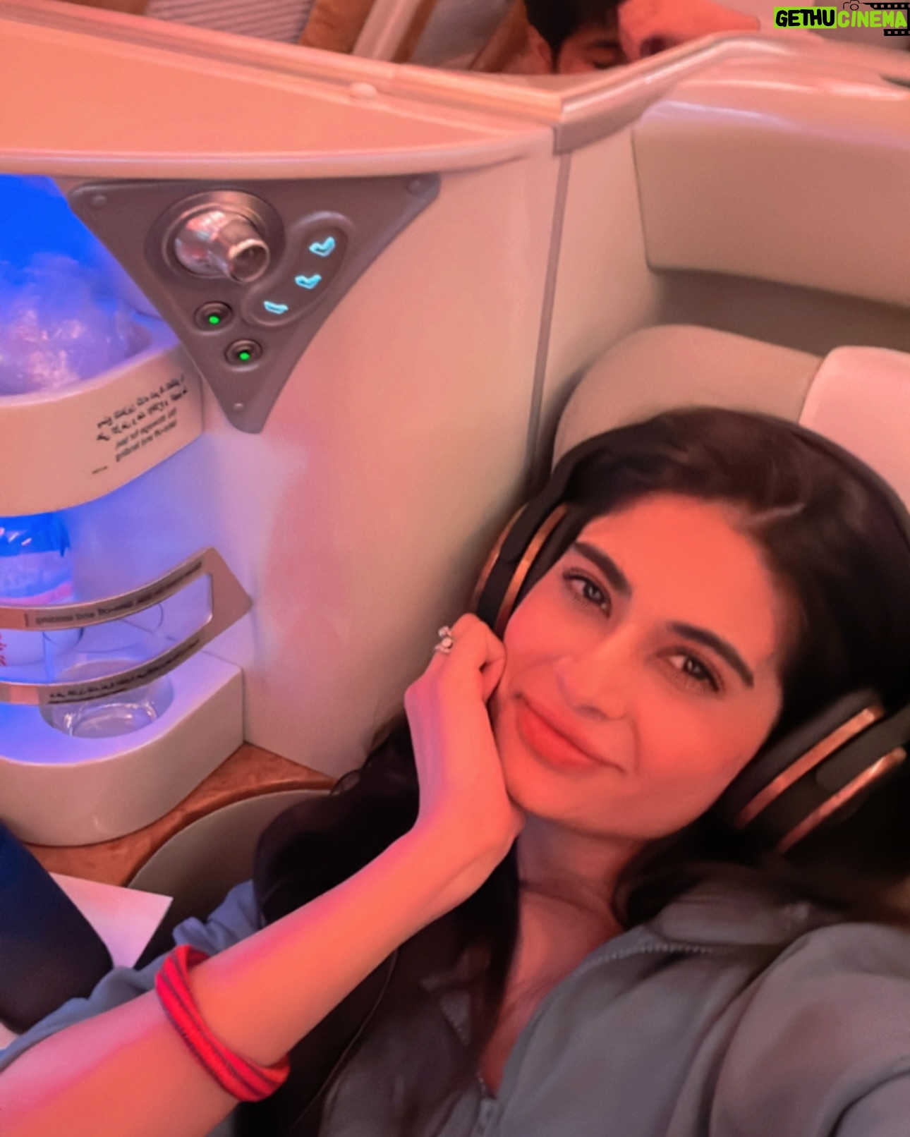 Madiha Iftikhar - 1.4K Likes - Traveling to Jeddah 💕💕
#madihaiftikhar #saudiarabia #instagood #travel #jeddah #dubai #tiktok #fyp #fypage #travelbusiness #travelling #emirates