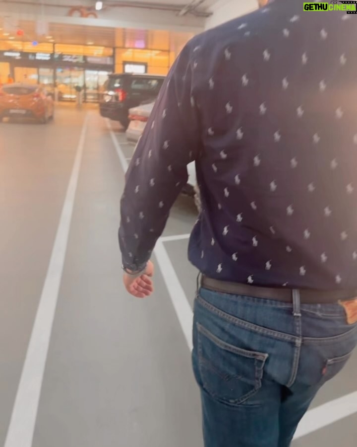Madiha Iftikhar - 650 Likes - Today’s a good day to have a good day 🤪
#madihaftikhar #outing #couples #husband #malloftheemirates🇦🇪 #dubaï #dubai #uaelife #uae #roadtrip #goodday #day #enjoy #lifestyle #lifeisbeautiful #lifegoals