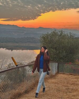 Madiha Iftikhar Instagram - Beautiful captures at mangla park 👌
(Now I am free to upload the pictures from my mangla trip)

#madihaiftikhar #madiha #reels #picoftheday #pictures #family #time #unwind #relax #mangla #pakistan #mothernature
