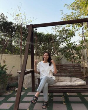 Madiha Imam Instagram - January was such 🎬