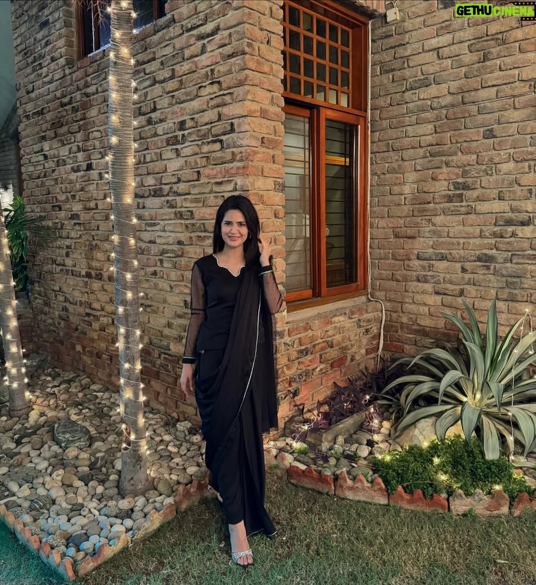Madiha Imam - 24.7K Likes - ⭐️
