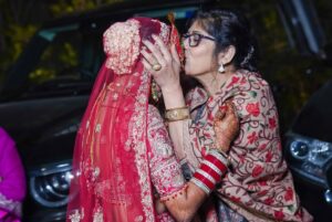 Maera Mishra Instagram - This is the moment when even the one made of steel loses all the strength! 
Toughest part!🥺
#vidai #bidaai #love #affection #family