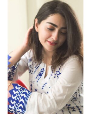 Maha Hasan Instagram - Happy for no reason 🧿
.
.
Wearing: @zaaviay .
.
.
.
.
.
.
.
.
.
#whitekurta #summerstyle #smilingtomyself #happytoday #mahahasan #ishqiya #arydigital #arydramas #bigbangentertainment #pakistani #actor #lifeofanactor #pakistaniactor #pakistanimedia #pakistaniactors #pakistanidramas #pakistanientertainmentindustry #pakdrama #madeinpakistan #instagram #lollywood #pakistan #karachi #pakistanidramaindustry #instadaily #instagood #smilealways #smileandbehappy