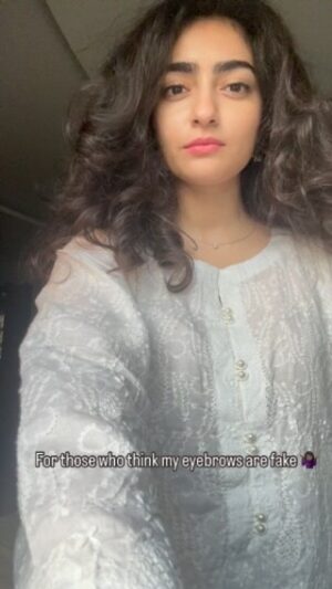 Maha Hasan Instagram - Au naturale 😌🫠