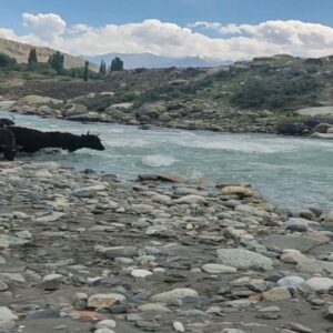 Maha Hasan Instagram - Skardu photo dump ft. ALL THE CUTEST ANIMALS IN THE WORRRLD

Locations: Thallay Valley, Barrah, Shigar