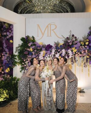 Mahalini Raharja Instagram - Suit & Attire @henriwinata.bespoke
Akad suit @askyfebrianti 
Groomsmen Suit & Attire @sasdesigns
Styled director @fherriioo
Makeup @vinaavaniaa
Hairstyle @chikievers
Photo @axioo
Planned & Organized @by.hilda @thebridestory