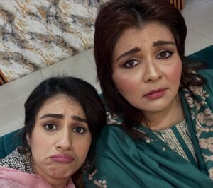 Maham Amir Instagram - Apa shamim’s journey comes to an end.. thank you for all the love,hate, appreciation and warmth you guys have given to us.. 
Kaha suna maaf .. Naseem officially saying goodbye  phir milainge kisi aur kirdaar mein 💖

#MahamAamir #Apashamim #arydigital #bigbangentertainment