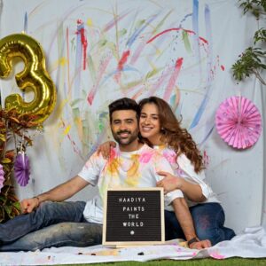 Maham Amir Instagram - - Happy 3rd birthday to our incredible daughter, Haadiya Jaan 💥 

Today, we celebrate not just her special day but the beautiful way she paints the world around her with her imagination. 

From splashes of color on canvas to the laughter that fills our home, every moment with her is a masterpiece.

Watching her explore, create & express herself is a joy beyond words. 

Here’s to many more colorful adventures, giggles & memories together InshaAllah!

Mama Baba Loves You Haado Jaan 💖

#HaadiyaFaizan #happybirthday #painttheworld #SayMashaAllah #FaizanShaikh #MahamAamir 

Magic Created By: @ztareen 
Special Thanks: @mona.saadi @saadikhalid
