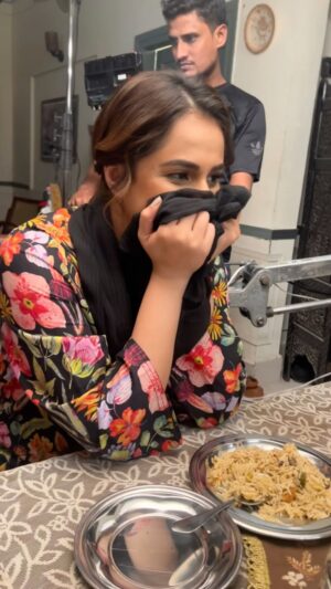 Maham Amir Instagram - Abdul bari and Naseem …..
.
.
.
.
.
.
#fahadsheikh #aapashameem #arydigital