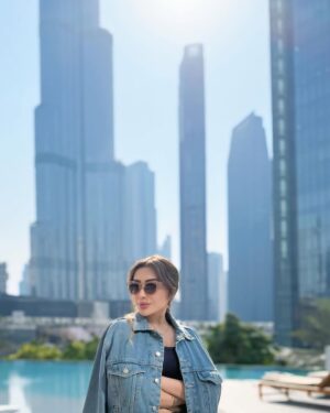 Maira Khan Instagram - love for denims … 🩵
