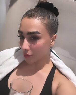 Maira Khan Instagram - Photo dump #london