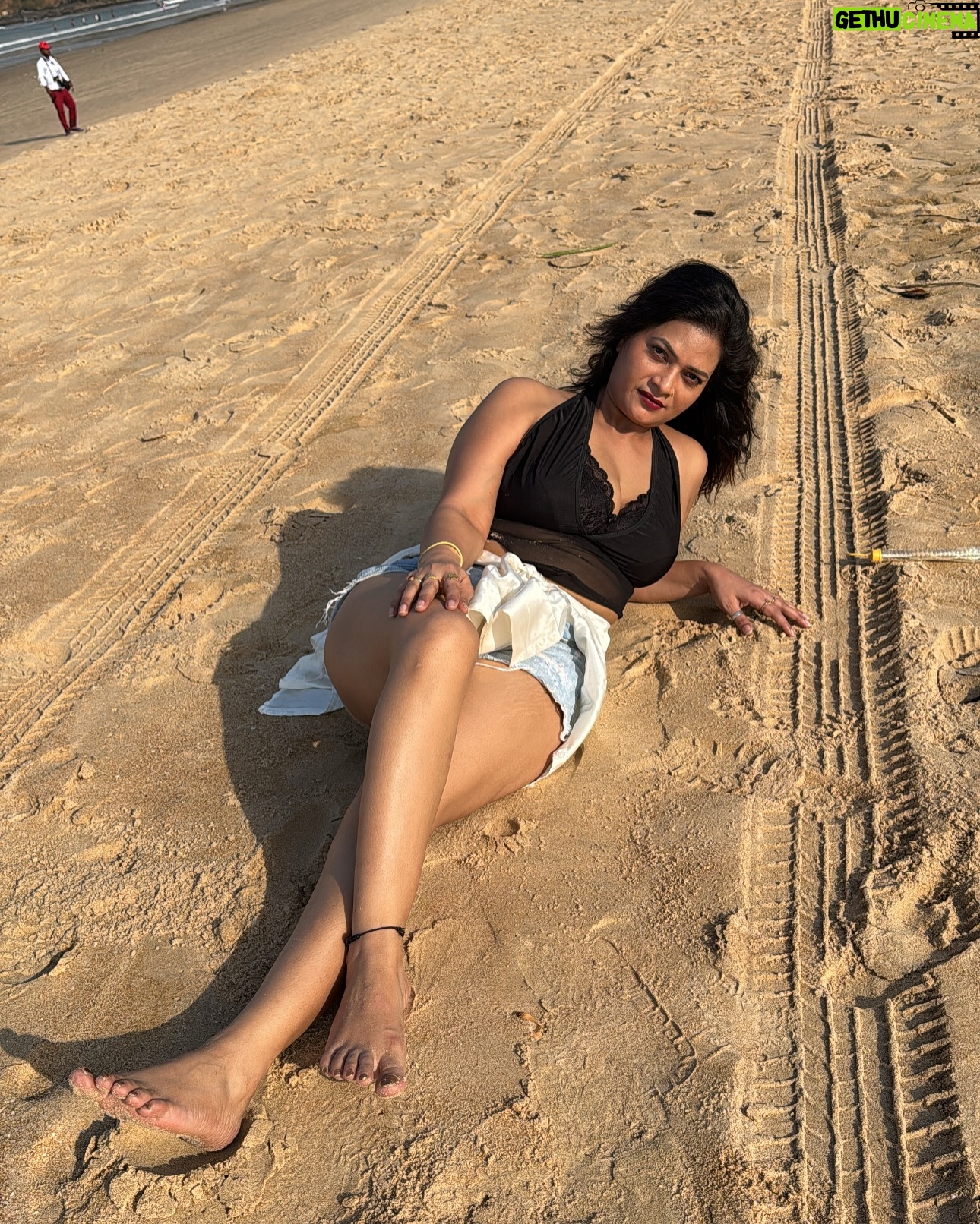 Malvika Tomar - 1.6K Likes - Too hot , to handle
.
.
.
.
#photoshoot #trading #post #hotness #goa #insta #picsart #boldwillhold #look #landscape #pretty #perfect #luxury #behappy #goabeach #goalife #bikini #bts