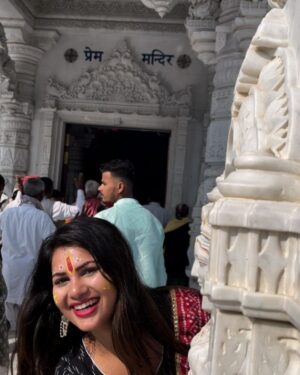Manaswini Pati Instagram - ଯେବେ ତୁମକୁ ଖୋଜିଛି, ପାଇଛି ପ୍ରଭୁ 🙏❣️🥺💯