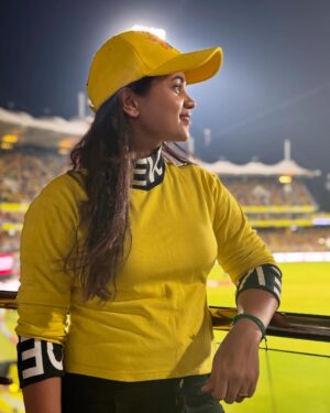 Manimegalai Instagram - CSK 💛💛💛 Chepauk Stadium Vibes 🫶
Match time 🕺

#chennaisuperkings💛 #csk #ipl #dhoni #yellove