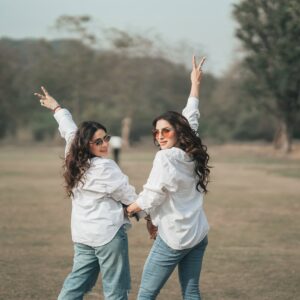 Mansi Sharma Instagram - Happiest birthday to my bestie , thankful for you with all my ♥️ 
Hand in hand till the end🤝🤞🏻🧿
@mansi_sharma6  lov ya immensely ♥️🥰