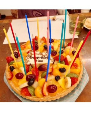Mao Daichi Instagram - 昨夜
お友達が
誕生日お祝い🥂🎂と、
「帝劇」お疲れ様❗️
パーティー🎉をしてくれました❣️😊
🍾👨‍🍳🥰🍣🍶

#炎🔥が⭐️に見えるメガネ👓
#楽しかった😊
#美味しかった😋
#自宅にお寿司屋さん🍣
#幸せ😂
#ありがとう🙏
#誕生日 🎂
#帝劇
#大地真央
#MAODAICHI
#森田恭通
#yasumichimorita