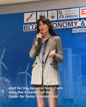 Maria Lynn Ehren Instagram - What if you could grow your career AND help save the planet? 🌍 💡 

If you’re passionate about renewable energy - or even just curious about working in this booming field - this free online event is for you! 

Join @jobs_that_makesense_asia’s Watts Next regional event to explore: 

🔍 Emerging Job Market Trends – Discover exciting opportunities in renewables. 
💼 Expert Career Advice – Get insider tips from industry leaders. 
🤝🏼 Networking Opportunities – Connect with changemakers shaping the future of work. 

*Reserve your FREE spot now!* 👉 [bit.ly/WattsNextRegional](link in bio) 

📅 15 January 2025, 9 AM – 11 AM (GMT 7)
📍 Online via Zoom

Let’s power up your career while powering up the planet! ⚡🌱 See you there! 

Co-organised by: 
@moversprogramme @skillourfuture @yecap.ap 

#WattsNext #UnlockingTheJobMarket #GreenJobs #RenewableEnergy #ClimateCareers #JobO
pportunities #CareerTransition #WattsNextTH #Thailand