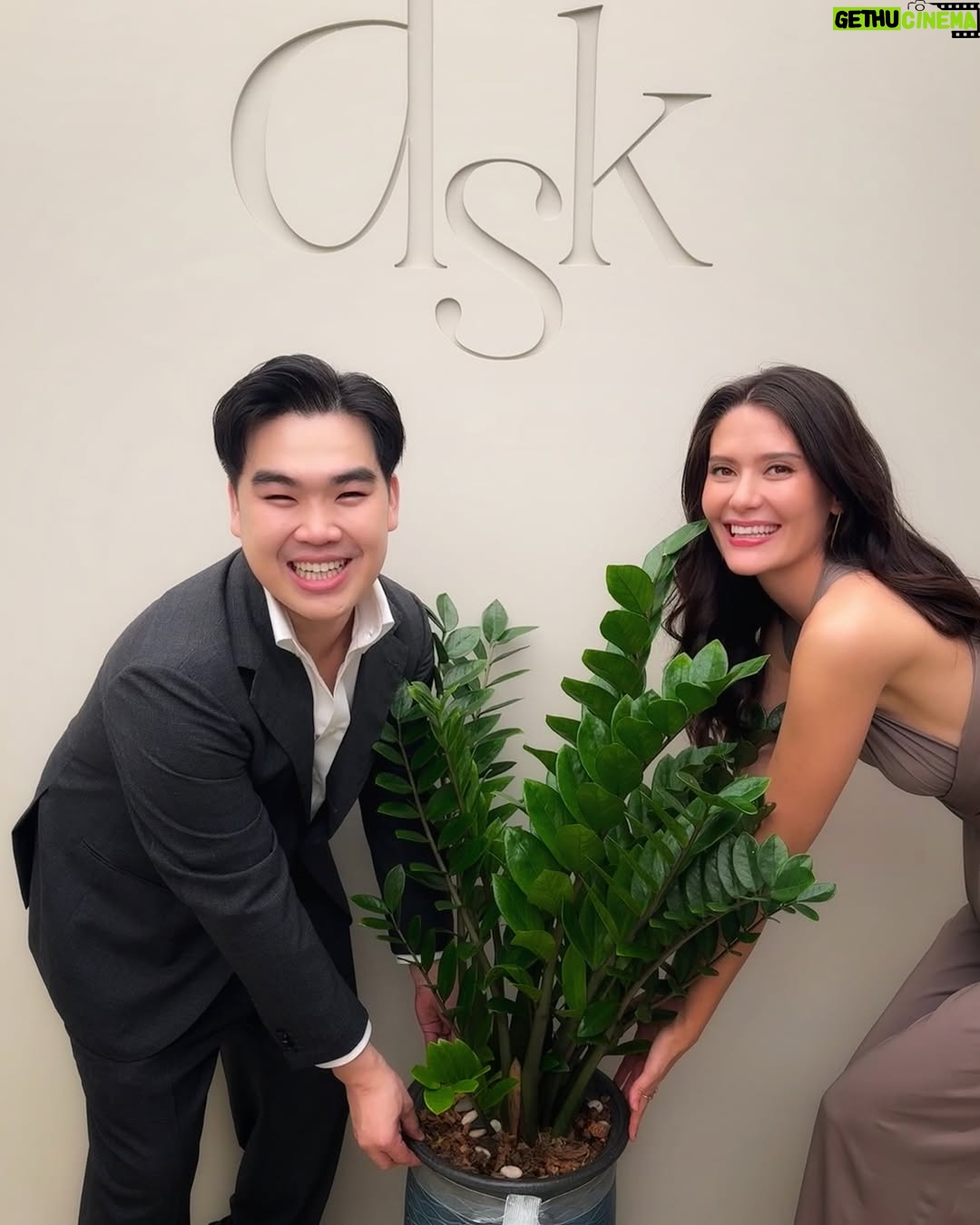 Maria Lynn Ehren - 3 Likes - Feeling so lucky to be part of the Dsk family! A special shoutout to the Dsk team for this plant exchange weāve got going on. It has been such a fun and fresh way to connect š
What I love most about Dsk is their approach to beauty. Itās never about pushing unnecessary procedures, instead, itās about customized care by experts.
To anyone reading this, youāre already beautiful š Do what you must to make you happy. If you need consultations, I can highly recommend the doctors at DSK.