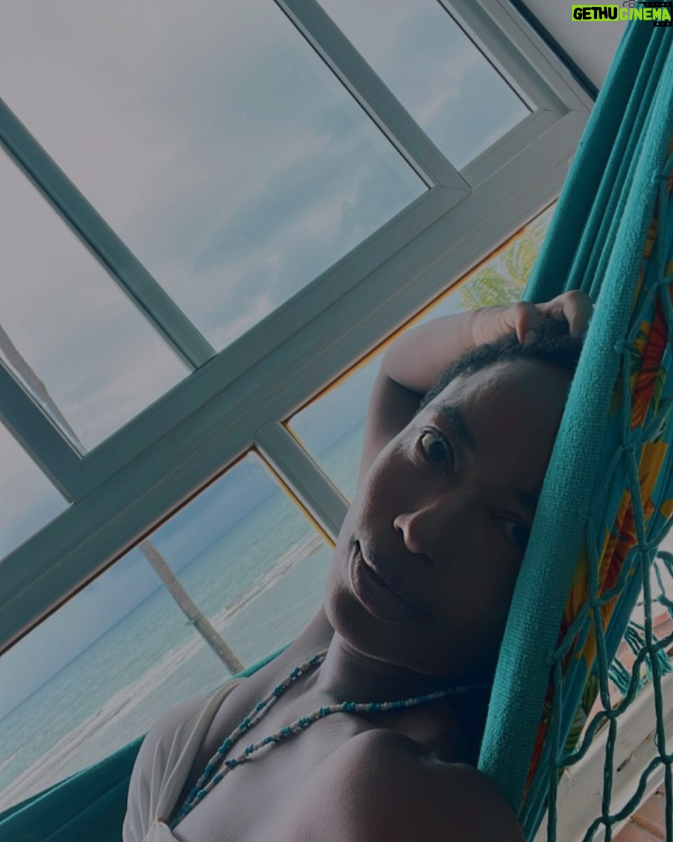 Mariana Nunes - 1.7K Likes - dias de bahia š¦š“