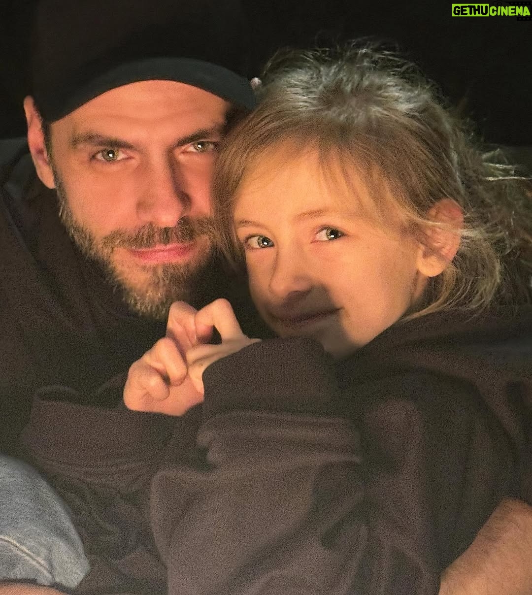 Marie-Mai - 5.1K Likes - Eux autres… Ça fait battre un coeur ça!