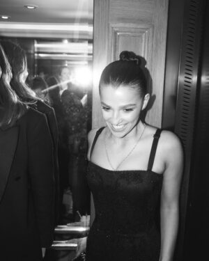 Marisa Abela Instagram - Feeling very very blessed. THANK YOU @bafta and THANK YOU @charlottetilbury @charlottetilburyskincare @cartier @dolcegabbana 

@joshshinner @aimeecroysdill @neilyoungbeauty @anastasiastylianou @caratripsalot @larissasaenz @molbrach 🫶🏻🫶🏻🫶🏻🫶🏻