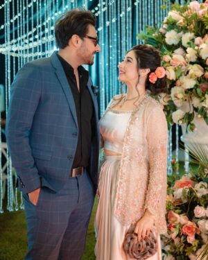 Mariyam Nafees Instagram - • My Simpatico ♥️
@iamthamaan 

Solid Glam Game Credits:
@wardaqutubkhanofficial I’ll just steal this ensemble from you 🤪
@hajiyahyaghulamghausjewellers Khandaani zevraat 😂
@the.photoneers Thanks for the pictures 🫠
@faizas.salon my go to in Isloo 🥹

| #AmYam | Weddings | From April | Style File |