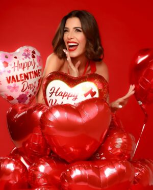 Marjorie Magri Instagram - HAPPY VALENTINES ❣️

Que viva el AMOR PROPIO
Que viva la AMISTAD VERDADERA 

Celebras hoy o celebras todos los días? 

💋 💋 💋 💋 💋 💋 💋 💋 💋 💋 💋 💋 💋 💋 💋 💋 

Foto: @vialibrephotography 
Maquillaje: @stylistcarolina