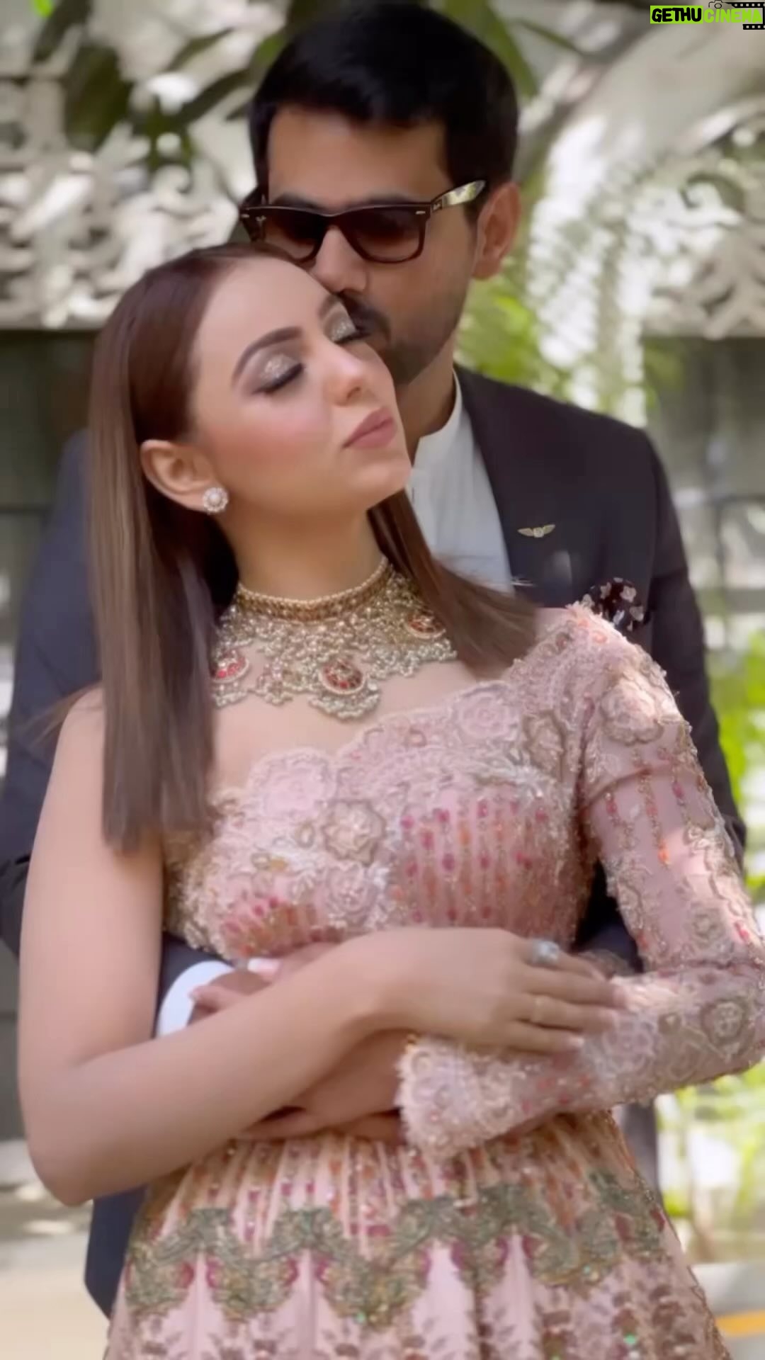 Maryam Noor - 49.5K Likes - I made a wish upon a star, I turned around and there you were.
@ismailbutt
👗 @khadijabatoolofficial 💄 @hifsa.khan.salon