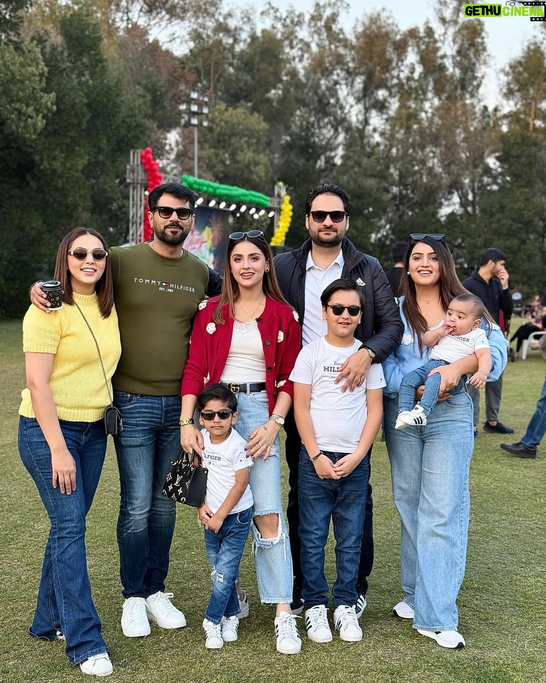 Maryam Noor - 30.5K Likes - Spring Festival With My Cute Little Babies…♥️♥️♥️
FAMILY DAYCATION