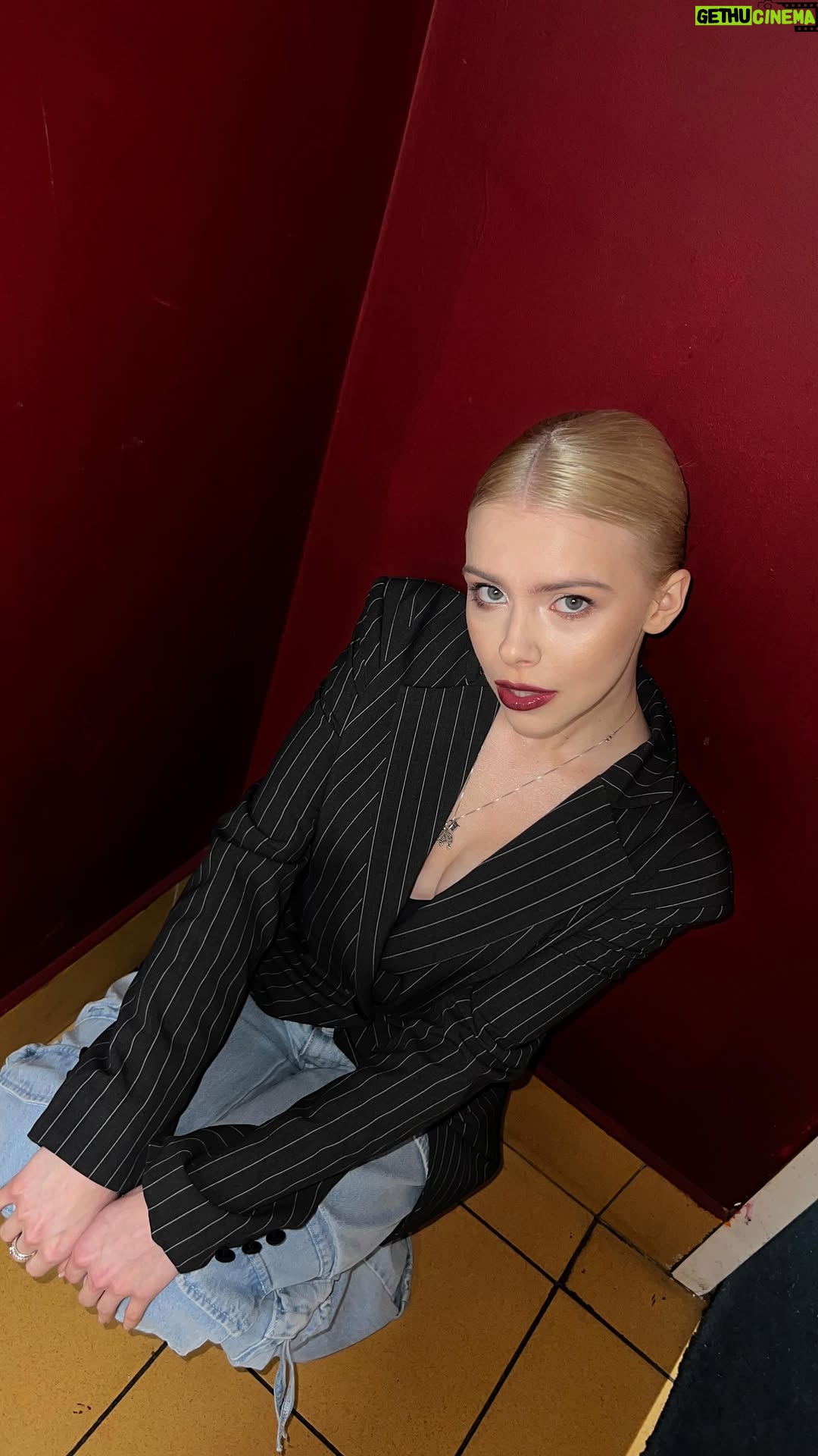 Masha Kondratenko - 8.1K Likes - багатообіцяюче, ага?😏 яку пісню від мене очікуєте? ❤️🔥