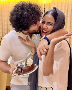 Mashura Basheer Instagram - With every year, I fall more in love with you. Happy 7th anniversary, Nando Bangaar Penjaayiii 💋👰🏻‍♀️❤️‍🔥