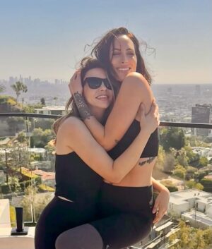 Masiela Lusha Instagram - Baby 🩵 @christinagalioto 🧘‍♀️ 🧘‍♀️