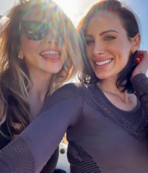 Masiela Lusha Instagram - Baby 🩵 @christinagalioto 🧘‍♀️ 🧘‍♀️
