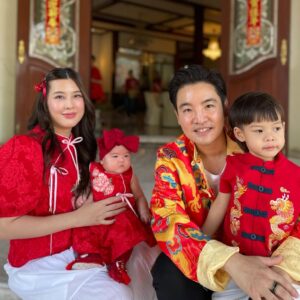 Matika Arthakornsiripho Instagram - “ตรุษจีนปีนี้ขอให้ทุกคนเต็มไปด้วยความโชคดี ความสุข และความสำเร็จในทุกๆ ด้าน! เฮงๆ รวยๆ ไปด้วยกันนะคะ 🧧🎉