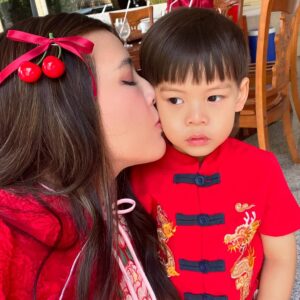 Matika Arthakornsiripho Instagram - “ตรุษจีนปีนี้ขอให้ทุกคนเต็มไปด้วยความโชคดี ความสุข และความสำเร็จในทุกๆ ด้าน! เฮงๆ รวยๆ ไปด้วยกันนะคะ 🧧🎉
